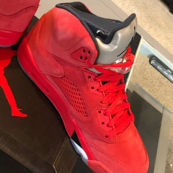 2017 NIKE AIR JORDAN V 5 RETRO UNIVERSITY RED 8.5 - Picture 8 of 14
